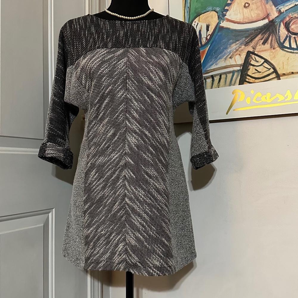 Elegant Black and Gray Women's Top